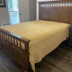 Solid Wood Queen Bed And Mattress