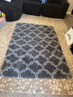 Gray area rug