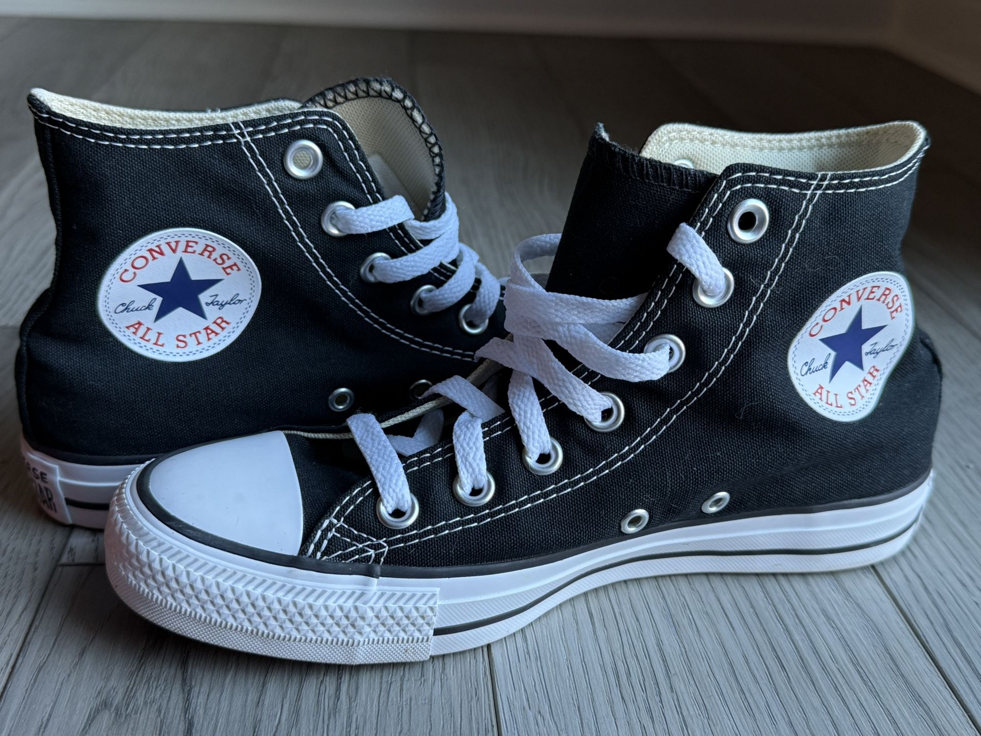 Like New-Adults’ Converse Chuck Taylor All Star Canvas Hi Sneakers