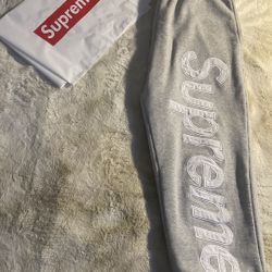 SUPREME SWEATPANTS