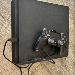 PS4 With games 