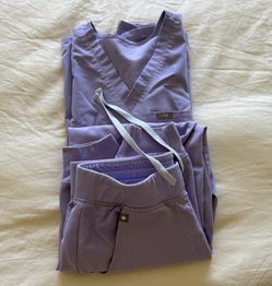 Figs Scrubs XS Lavender Dew Set