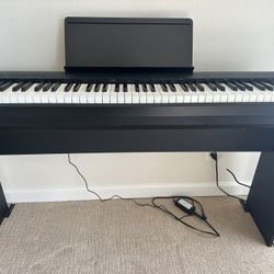 Roland FP-30x Piano Keyboard