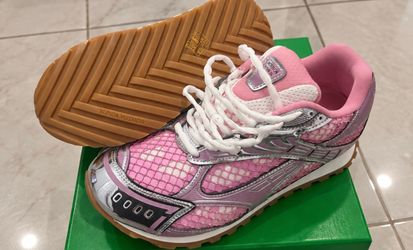 Orbit Sneakers