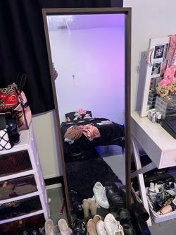 Full length mirror/standing mirror