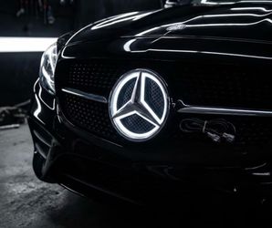 Genuine Illuminated Mercedes Star, Trim Part, Usa/Can 167-817-53-00