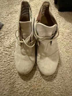 Woman’s /Juniors Tom’s Shoes 