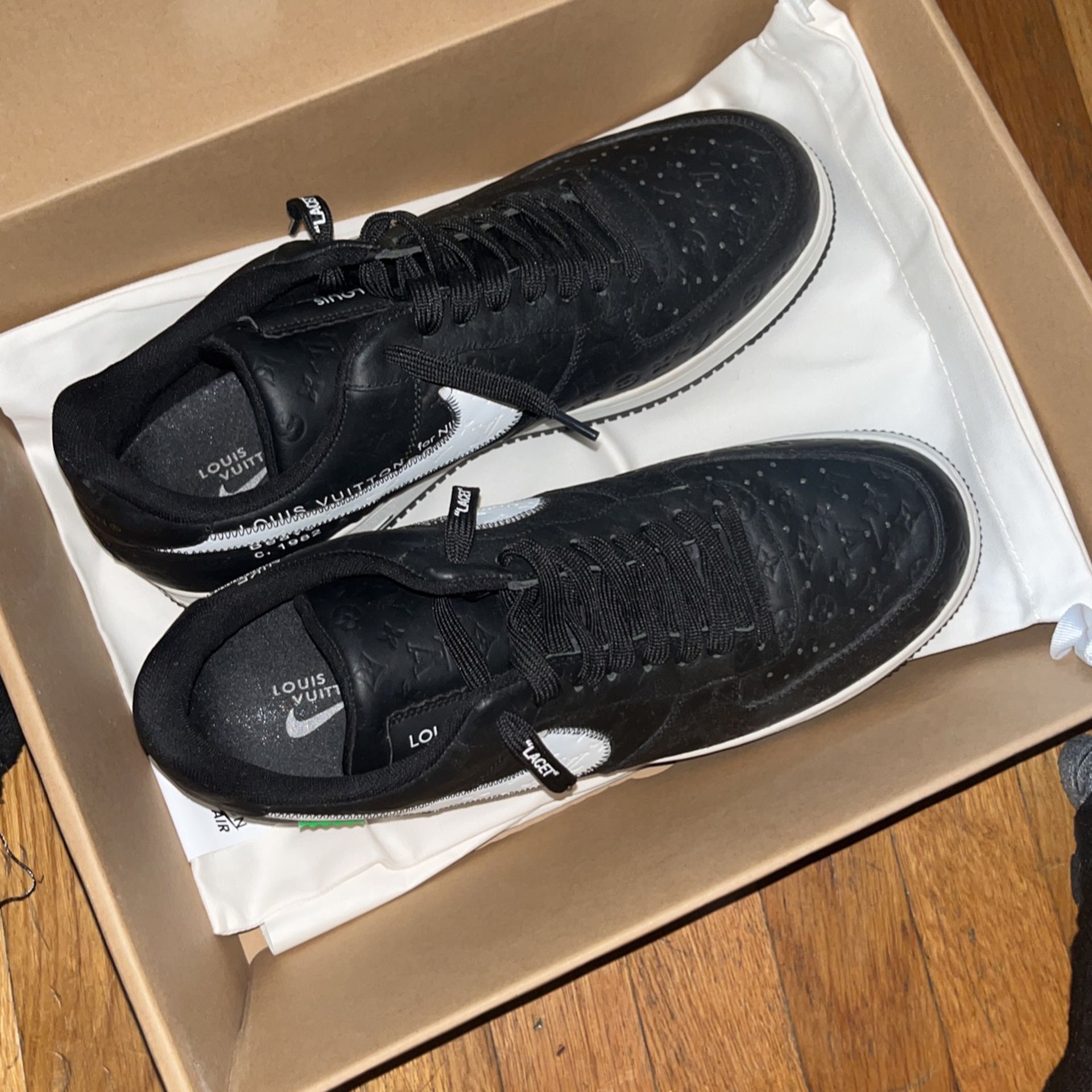 Louis Vuitton x Nike Air Force 1 Black  Size 8.5 for Sale in New York, NY  - OfferUp