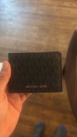Michael Kors card holder