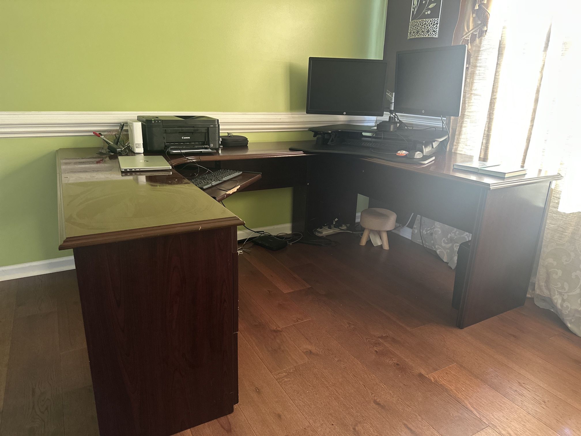 U-Shaped Office Desk - Computer Table With Drawers ONLY