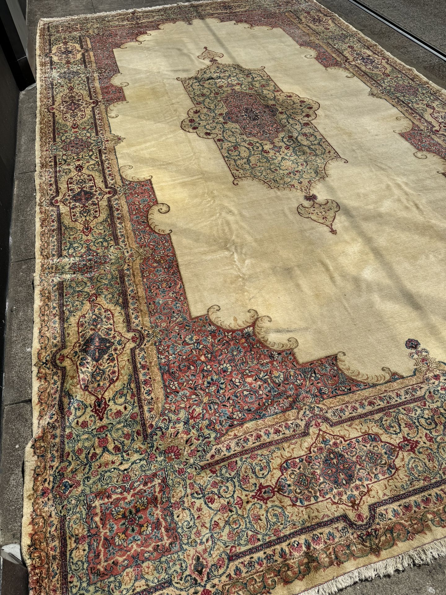 Large Persian Kerman rug 11’6x20’8ft