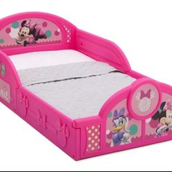 Minnie Mouse toddler Bed 