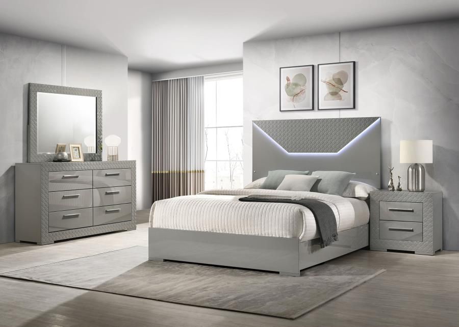 4-Pc Queen Size Bedroom set. $53 Down Payment