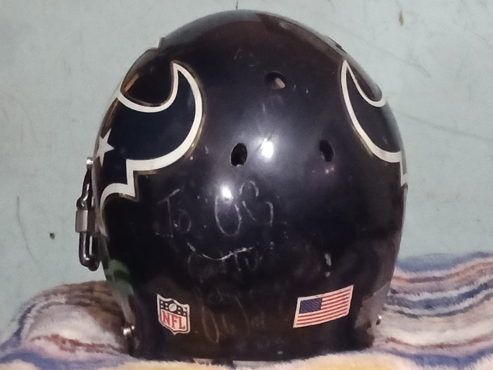 Official NFL TEXAS LONGHORN AUTOGRAPHED HELMET