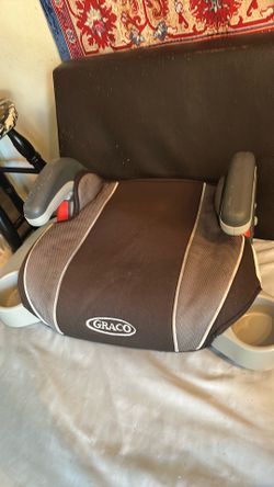 Booster seat light weight washed and cleaned