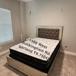 Furniture sectional set