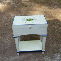 Blue crab lined storage table End Table