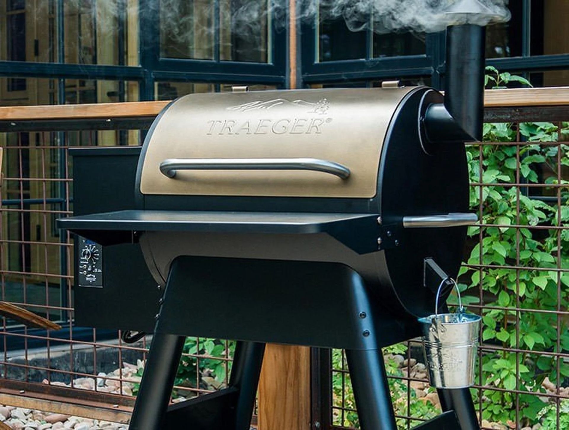 22” Traeger Smoker Grill