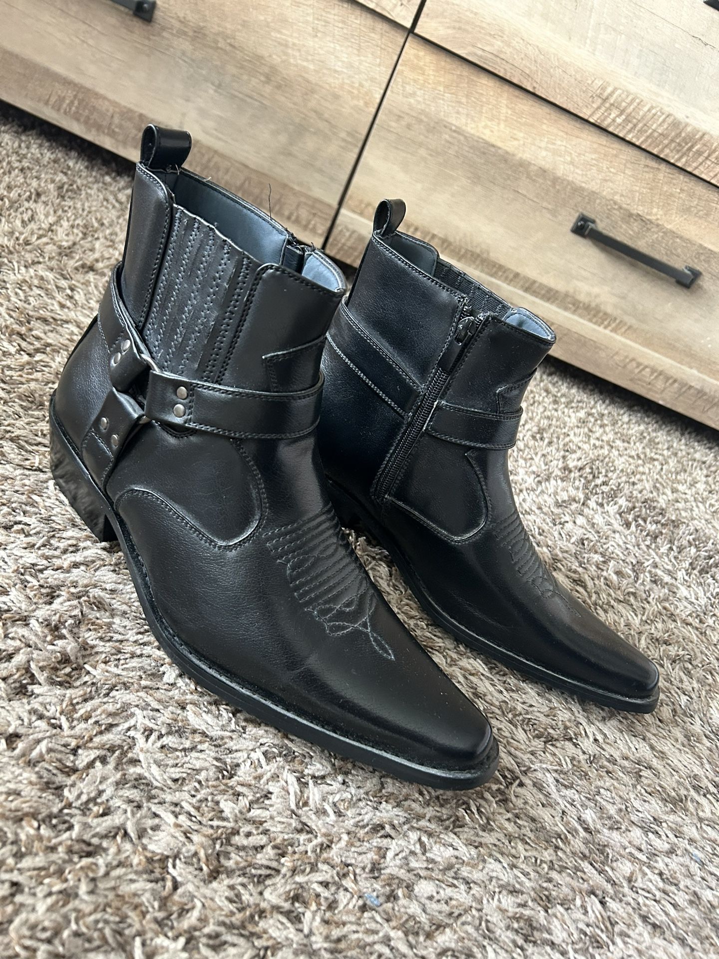 cowboy boots men's 9.5