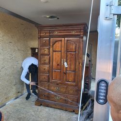 American Colonial Style Furniture Set From Thomasville (1979)