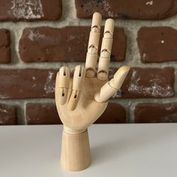Wooden Hand Model, Mannequin Hand Flexible Movable Fingers Manikin Hand Figure, Ideal for Arts Drawing, Sketching, Painting 