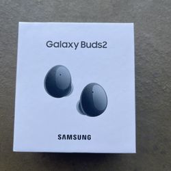 **BRAND  NEW** Samsung Galaxy Buds 2