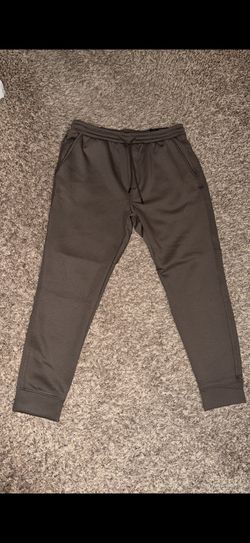 1 Left! $30 Medium American Eagle Joggers 