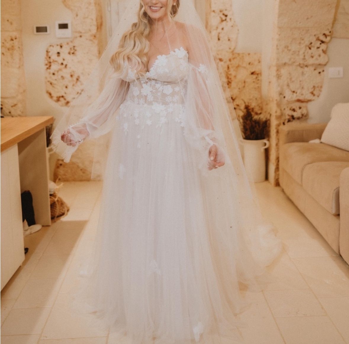 Ivory Wedding Dress, Crystal Veil & Detachable Sleeves