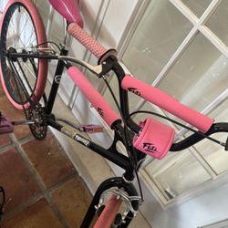Schwinn Sx1000 BMX Bicycle. Been Sitting For A While (indoors) Need It Gone.