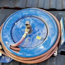 Retractable Air Compressor Hose Reel – Heavy Duty