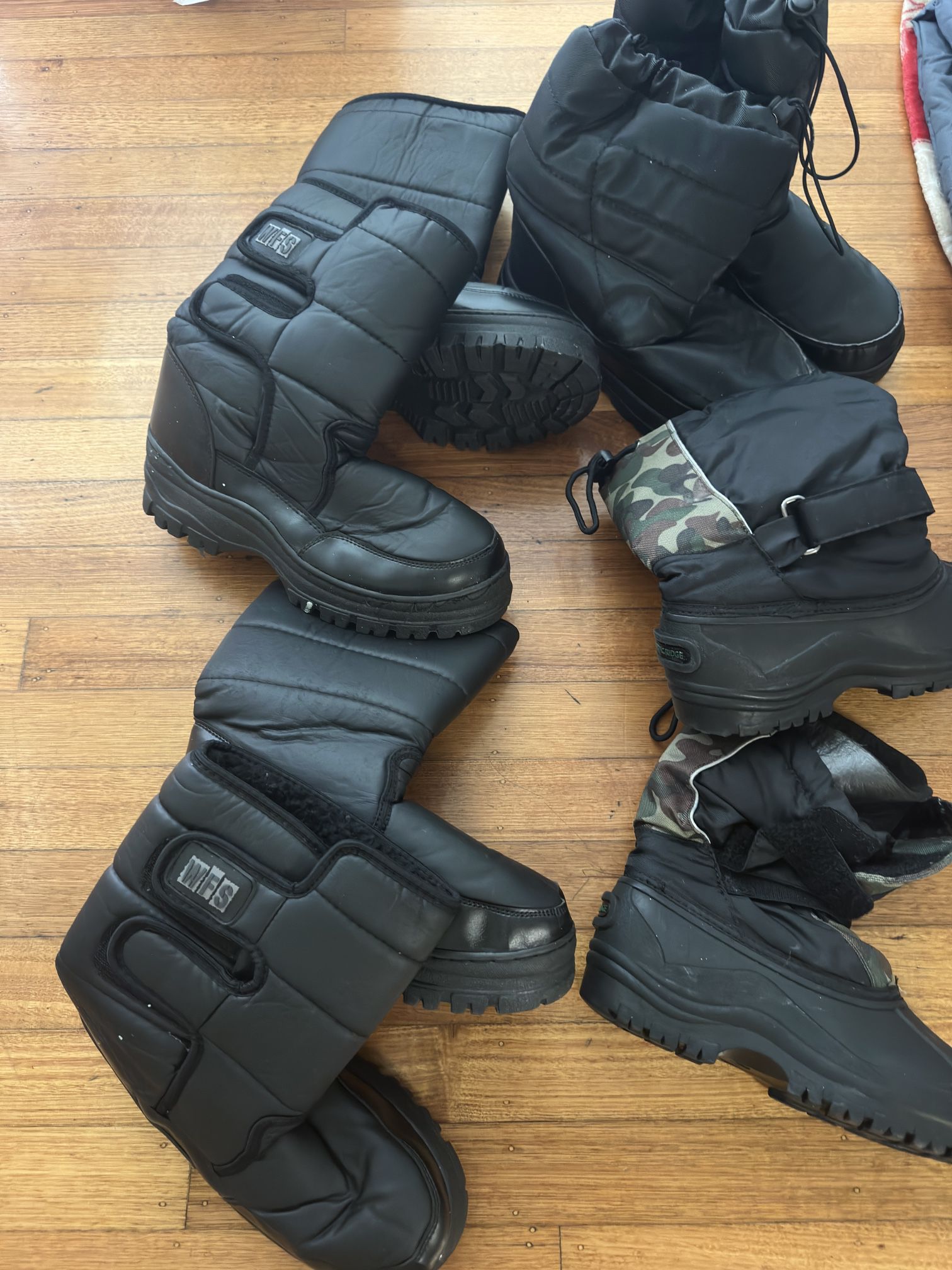 Snow Boots Size 11/10/8/5