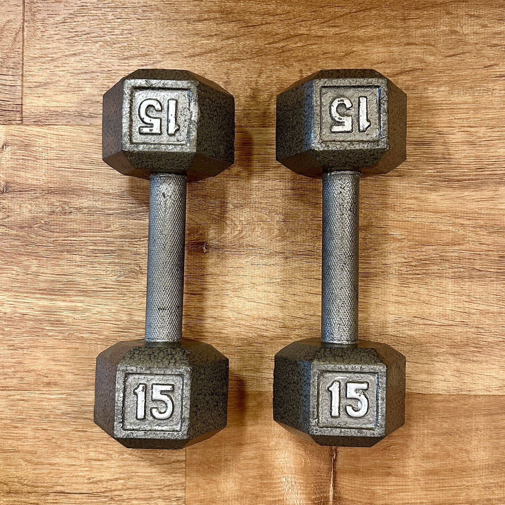 15 Pound Dumbbell Set