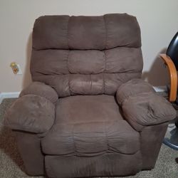 Recliner Chair 