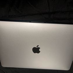MacBook Pro 13” - Space Gray