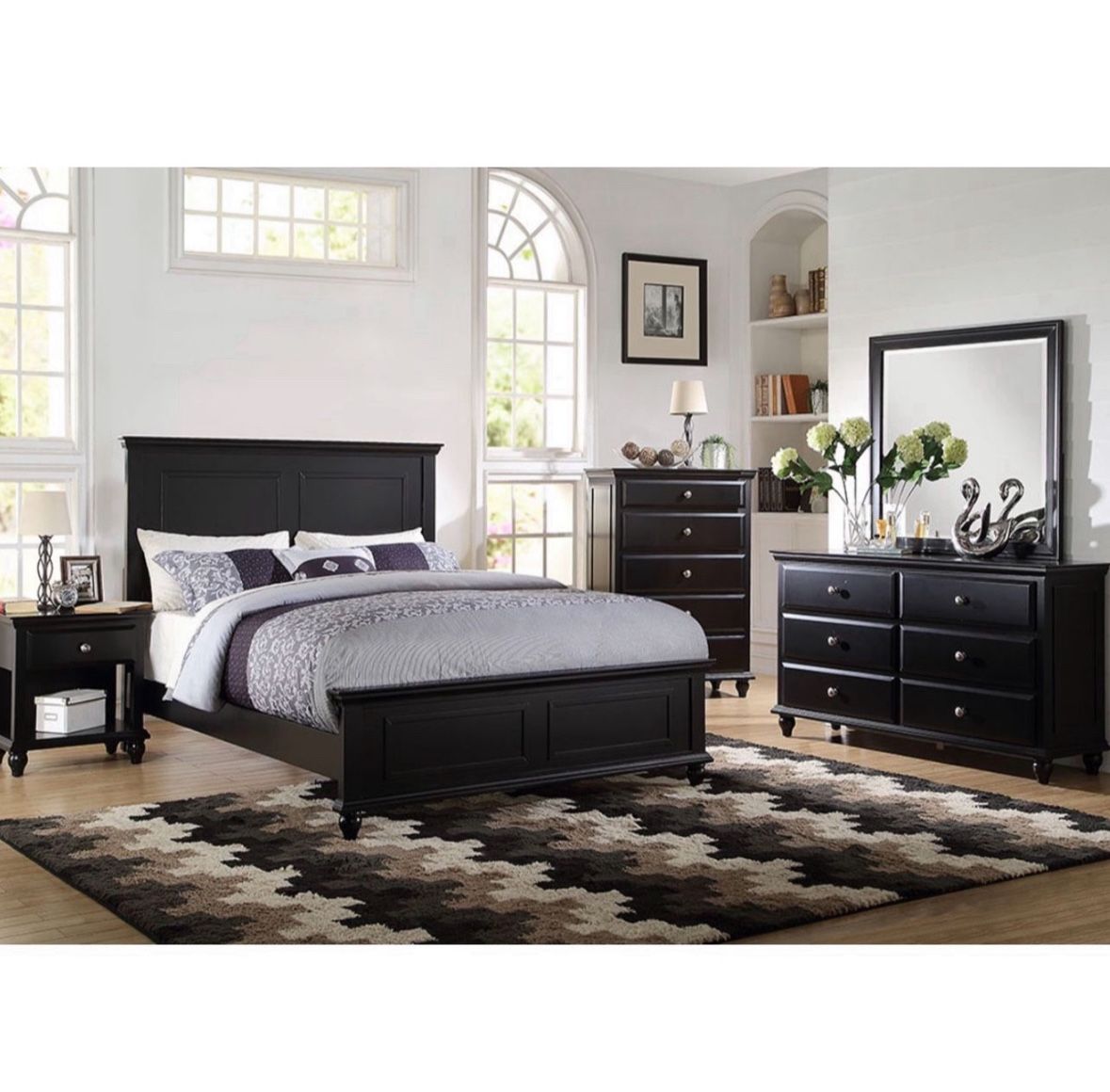 4- Pc Bedroom set Dresser,Mirror Nightstand (1) Queen size bed frame Not including Mattress and Box Sp