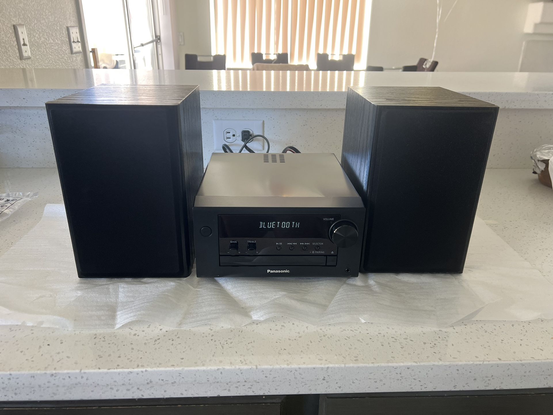 Panasonic Compact Stereo System (Brand New)