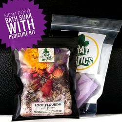 Foot Bath Soak - Foot Flourish With Flowers Plus Pedicure Kit