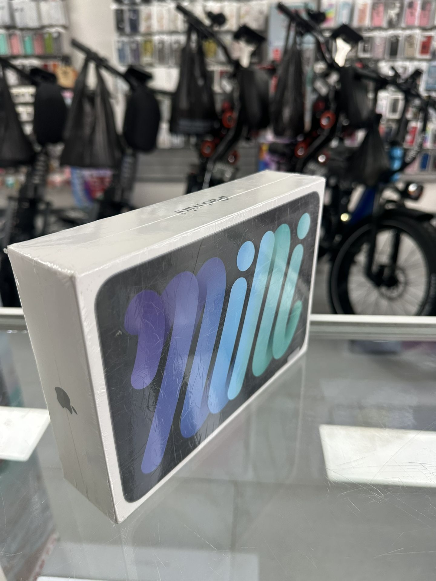 iPad Mini 6th Gen 64GB Brand New! Finance For $50 Down Payment!!
