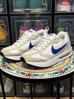 Nike Air Max Dawn Low White Game Royal size 4Y