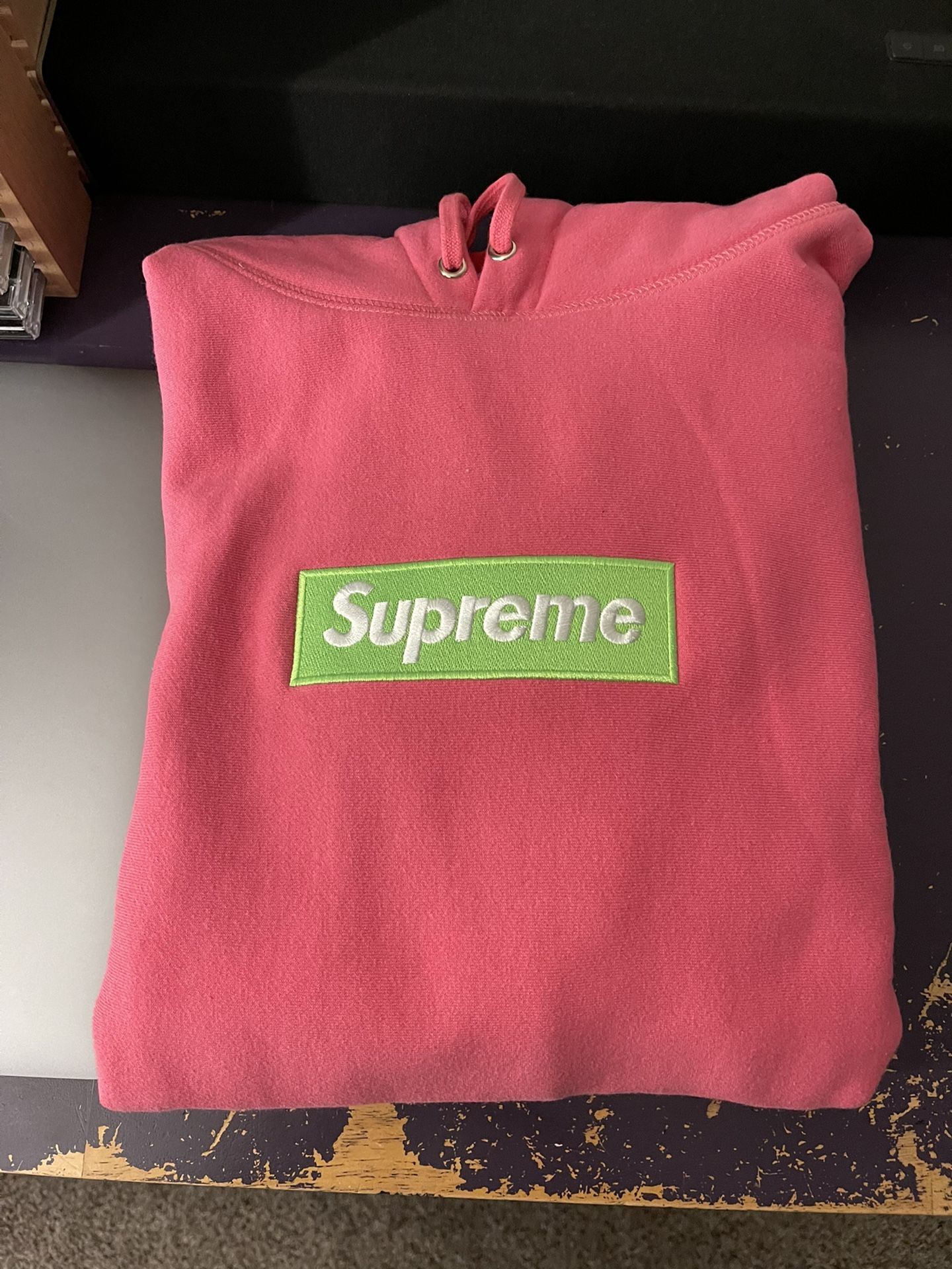 Supreme Box Logo “Magenta” Hoodie size XL
