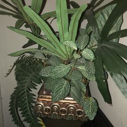 2 Ft Artificial Plant W/unique Planter