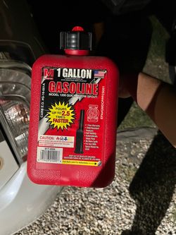 1 gallon gasoline can
