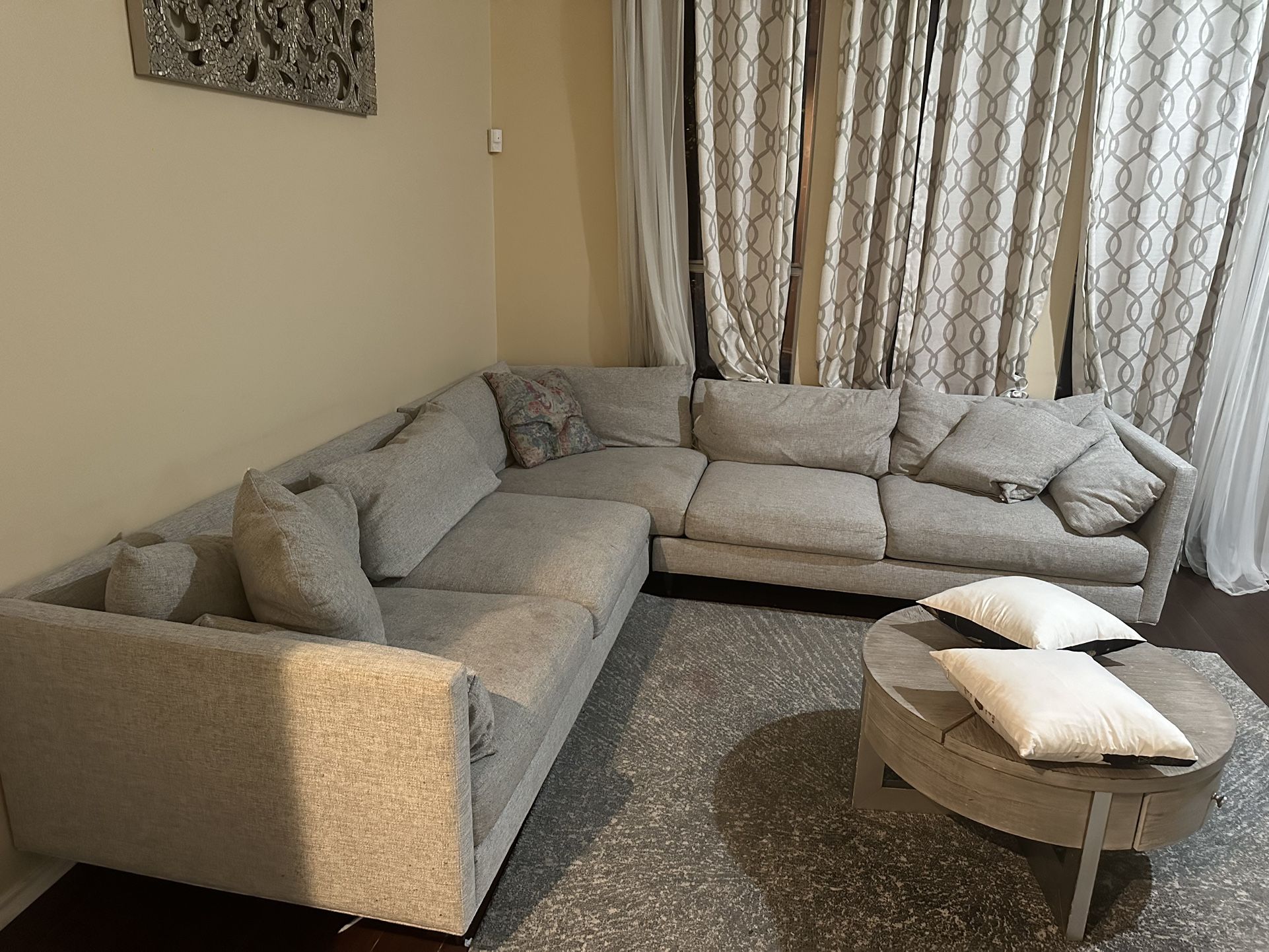 6 Seat Sectional Gray 