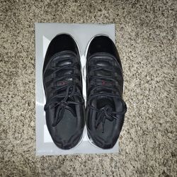 Retro 11  72-10 In Great Condition. Size 10