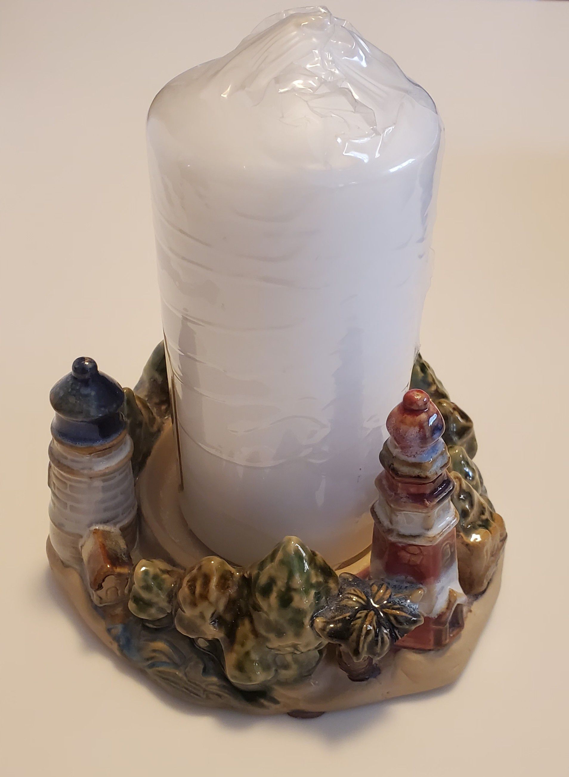 LIGHT HOUSE CANDLE HOLDER WITH NEW CANDLE