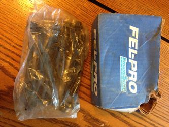 Ford 4 cyl head bolts new never used