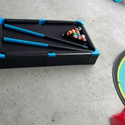 Table Top Pool Table