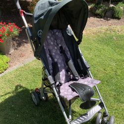 Folding Stroller Heavy Duty Like New $20
