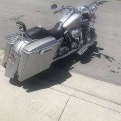 2008 Road King Classic With 8500 Miles 