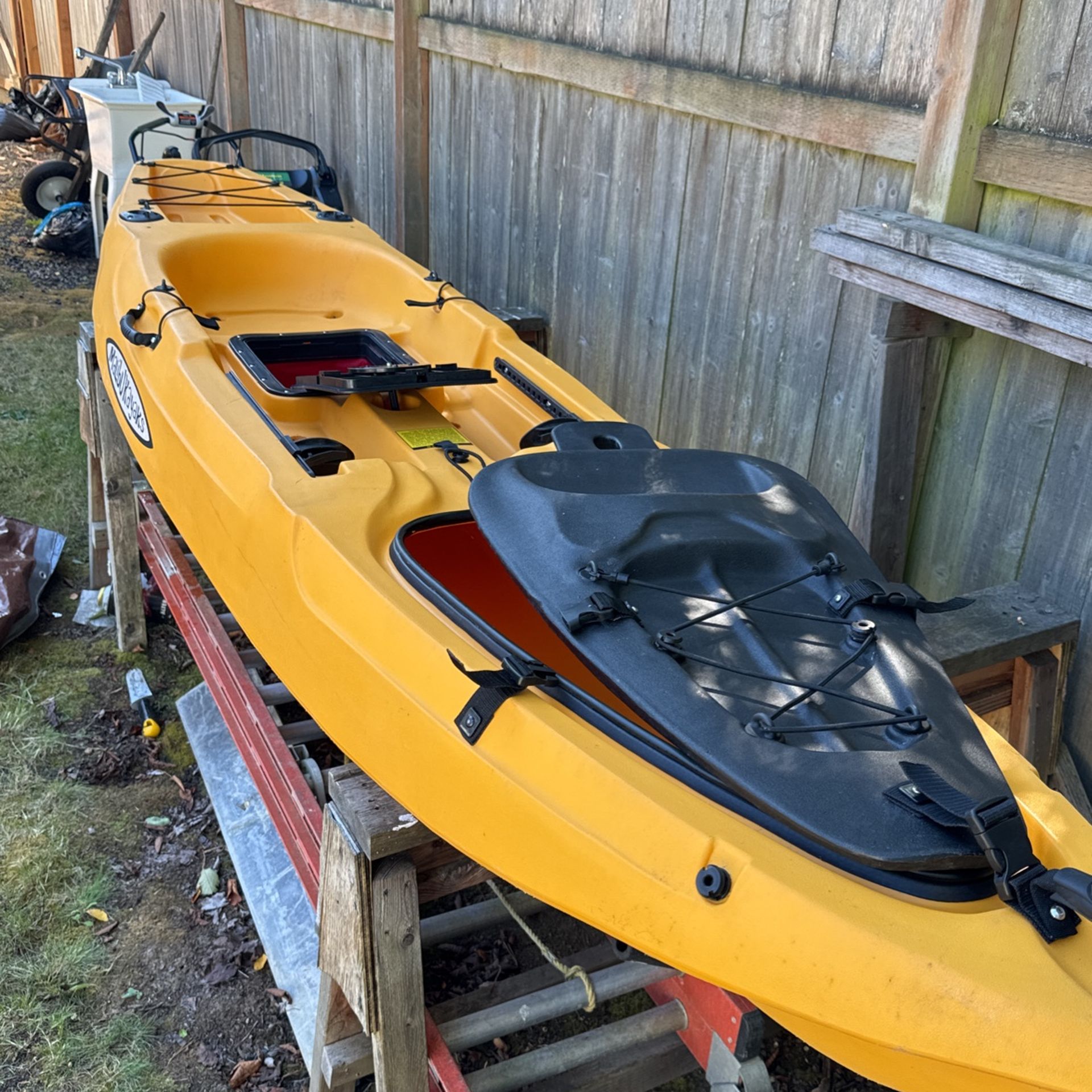 Malibu Kayaks. X-Caliber